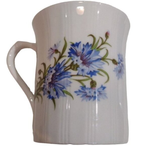 Vintage Royal Devon Bone China Tea Mugs Floral Decorations Ribbed with Gold Rims - Picture 9 of 12